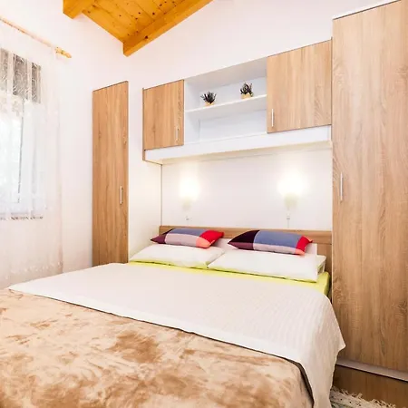 Sabljak-nerezine Nyaraló Mali Lošinj