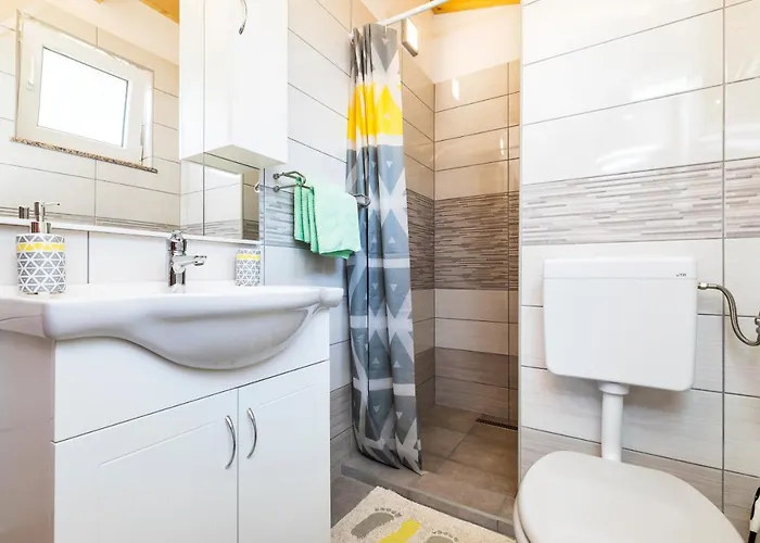 Sabljak-nerezine 펜션